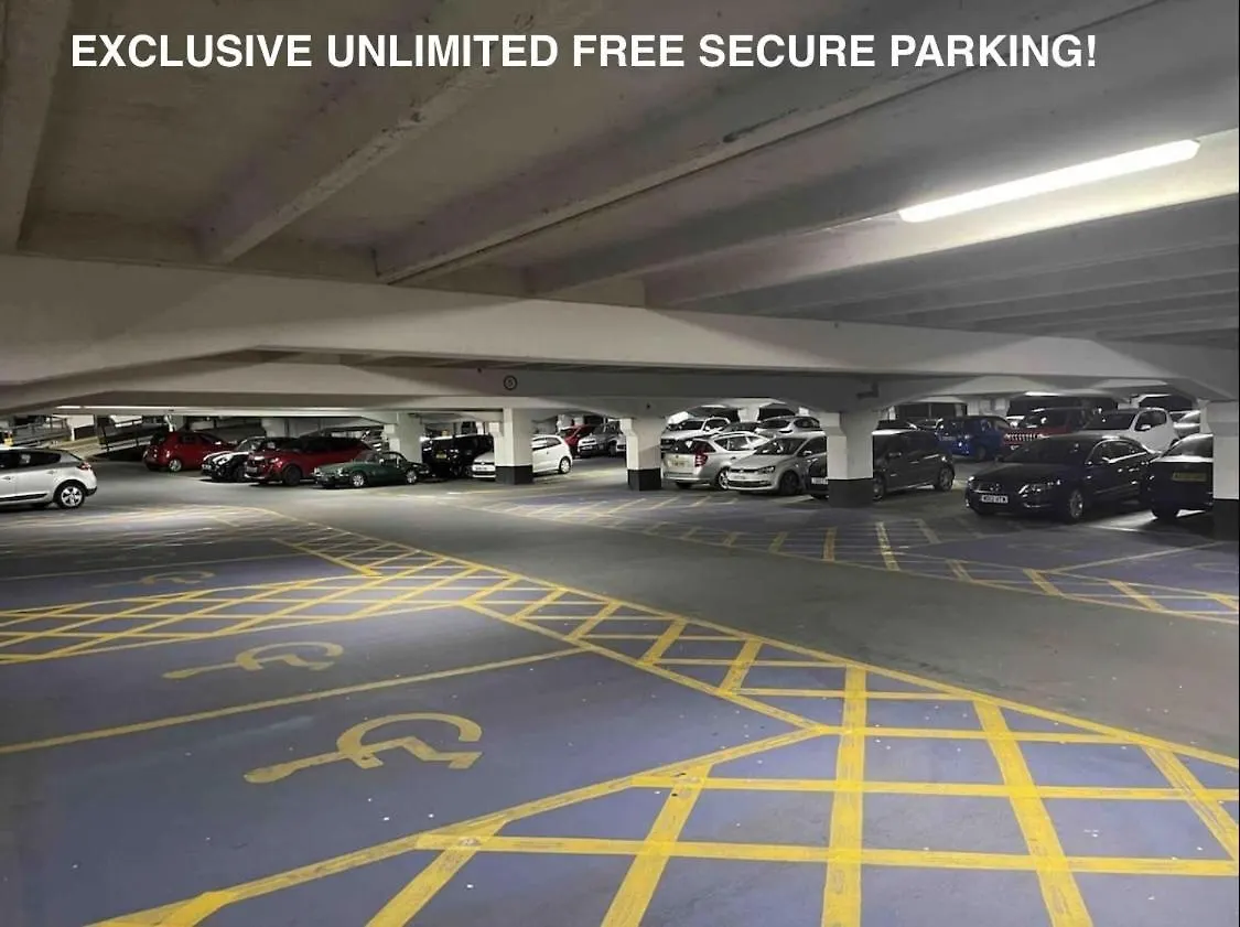 Modern Leeds Dock Apt &Free Secure Parking! 0*, Leeds (West Yorkshire) Reino Unido