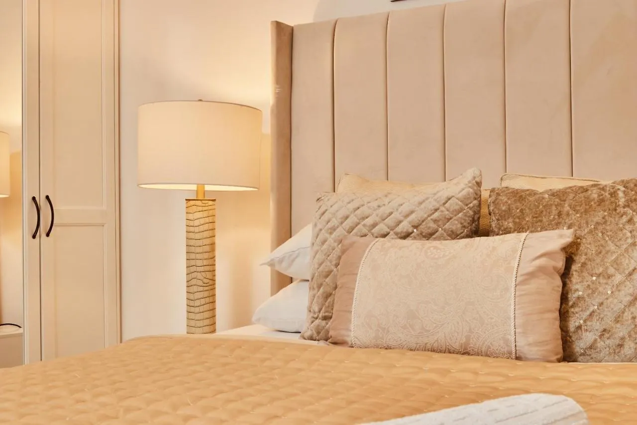 Modern Leeds Dock Apt &Free Secure Parking! 0*, Leeds (West Yorkshire) Reino Unido